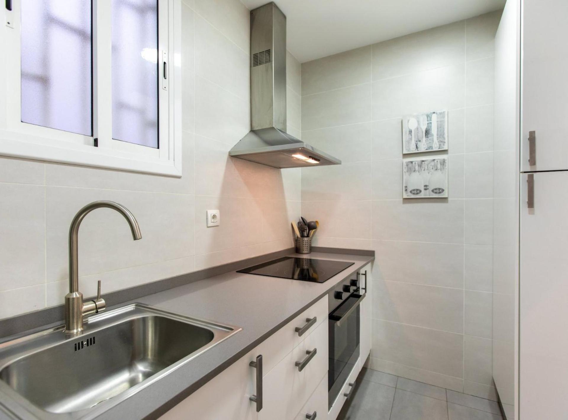 Pere Serafi 2 Bedroom Apartment Barcellona Esterno foto